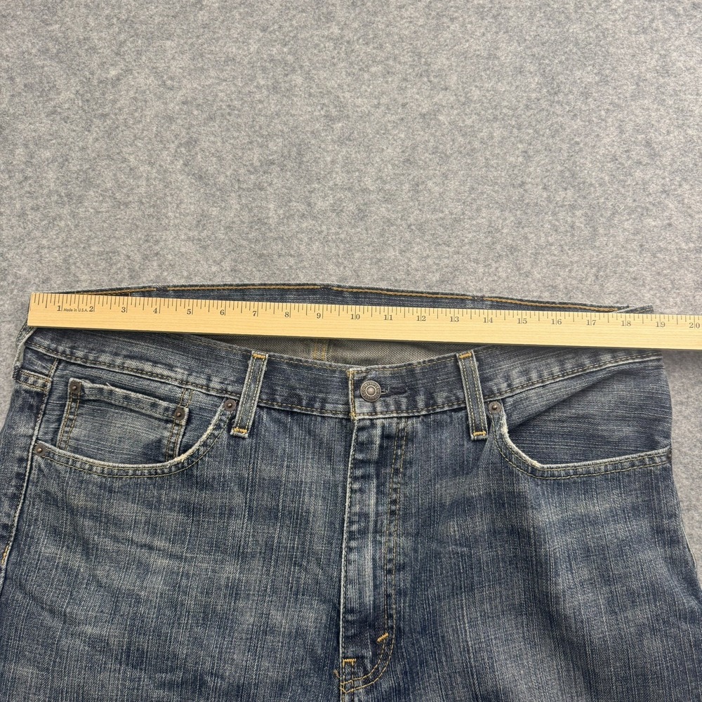 Levi's Men's 559 Relaxed Straight Fit Blue Jeans 38x32 - Picture 3 of 9
